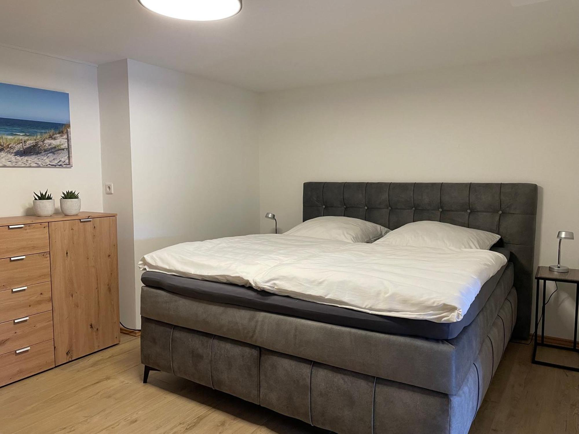Appartement Arnsberg-mueschede / Eigener Eingang Mit Terrasse Und Fernblick